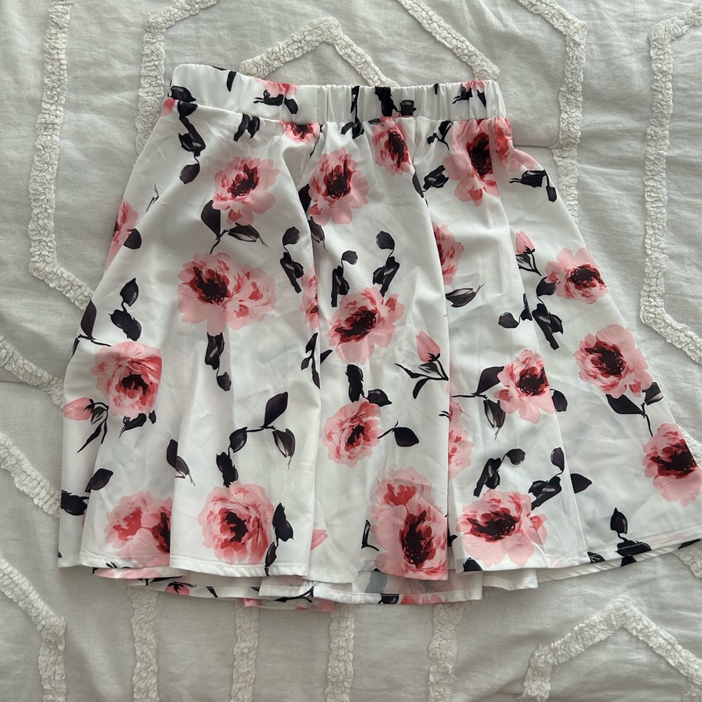 SHEIN White Skirt with Pink Floral Design